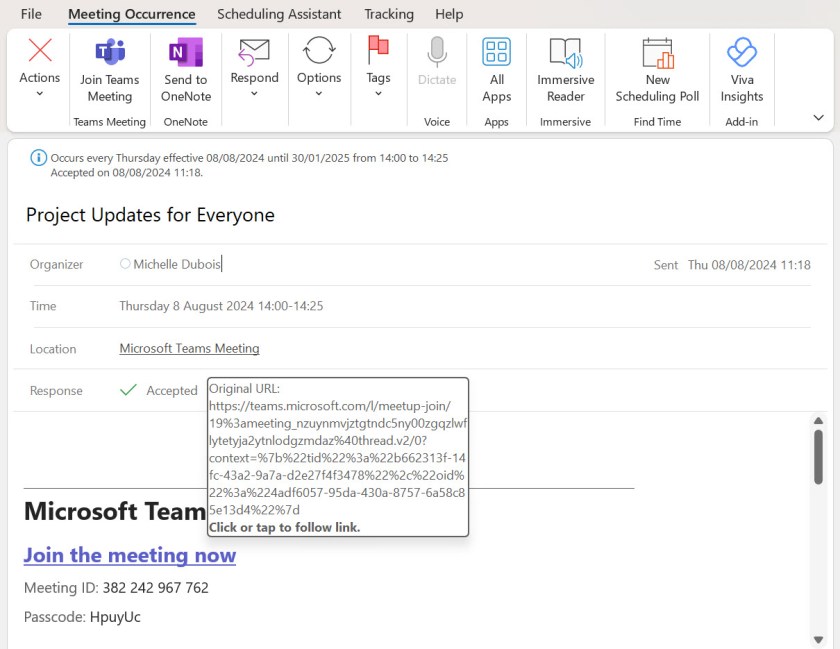 An Outlook calendar event showing the join link for a Teams online meeting